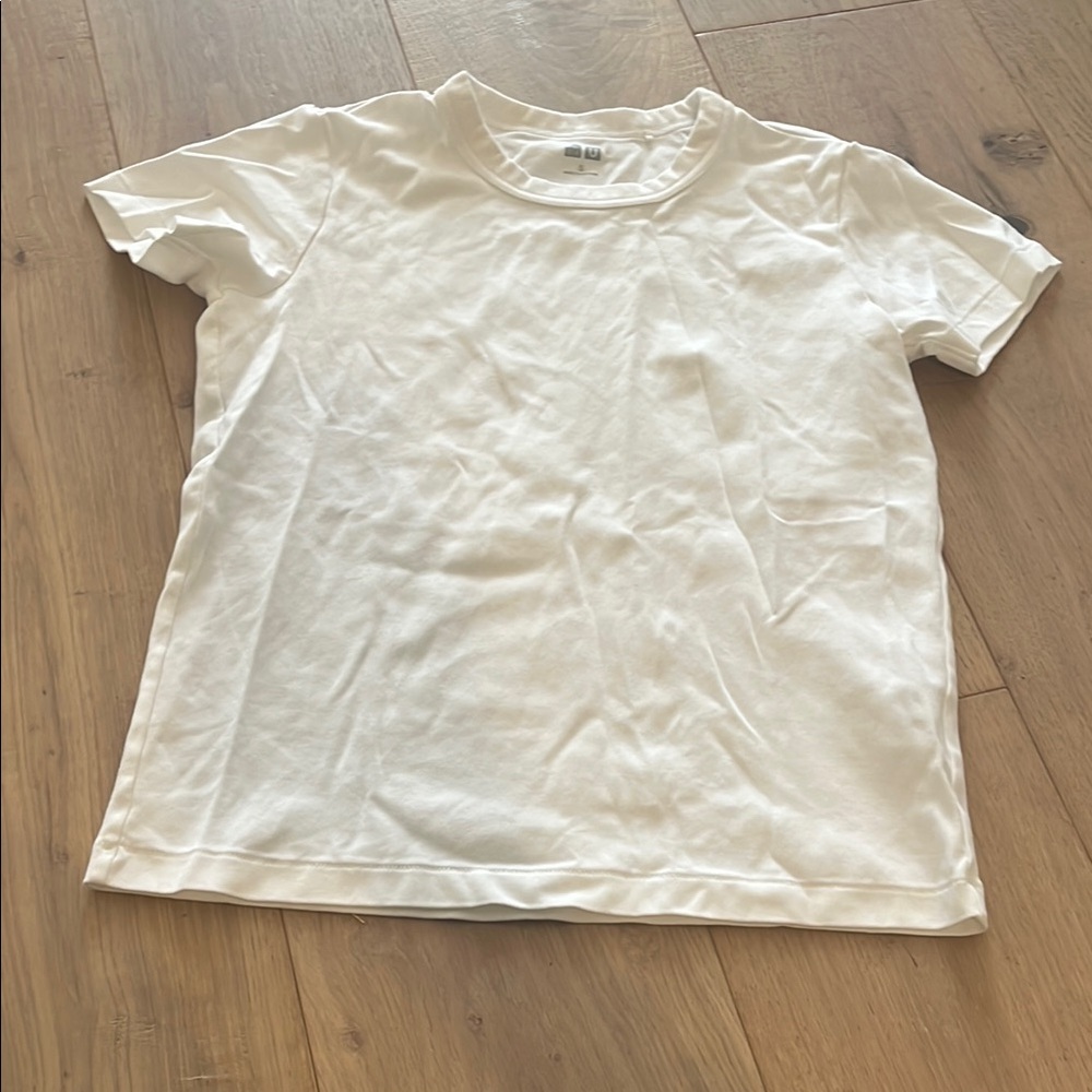 Uniqlo White Short Sleeve Tee Cotton Classic